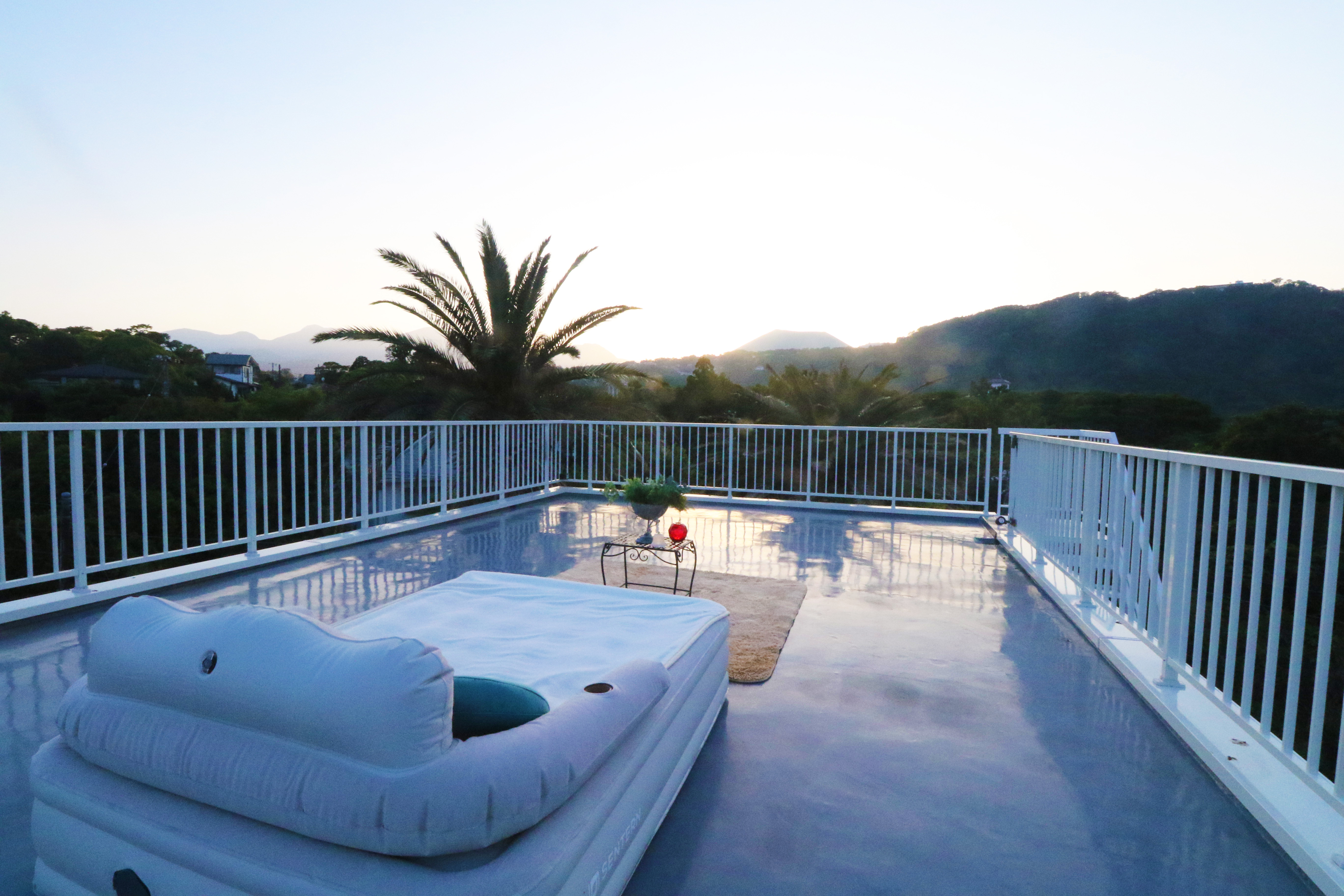 Rooftop Observatory Bed with Telescope
